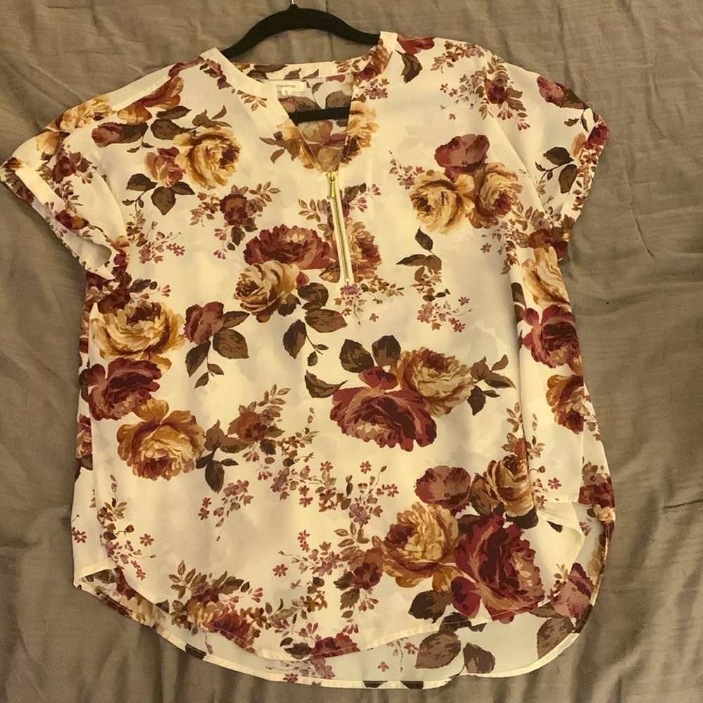 Maurices blouse loose fit floral zip up